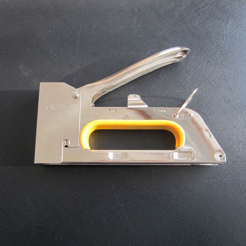 hand tacker (1)